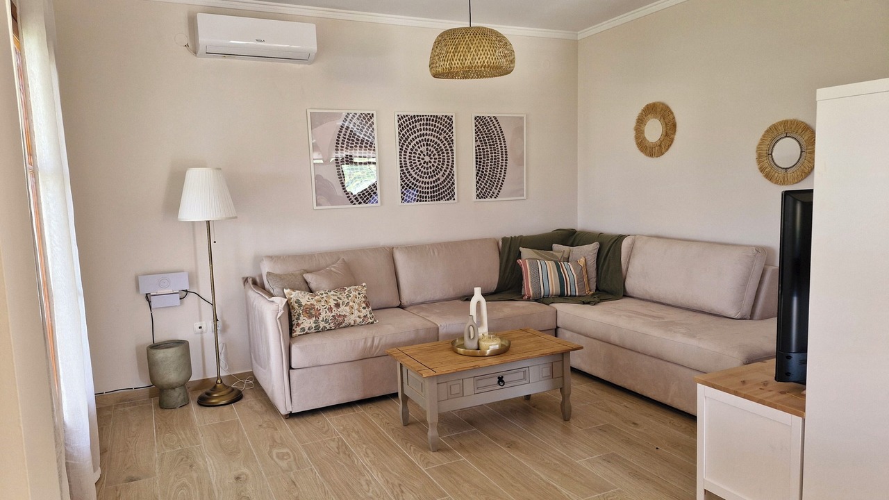 Photo of Livingroom in Razata