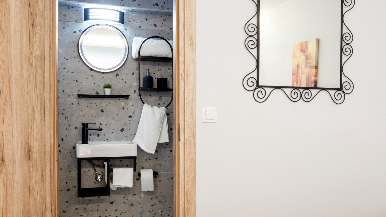 Photo of Bathroom in New Kypseli