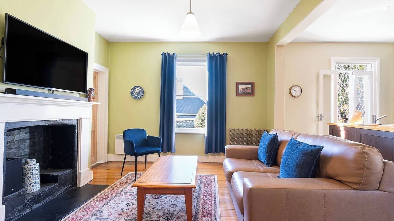 Photo of Livingroom in West Hobart