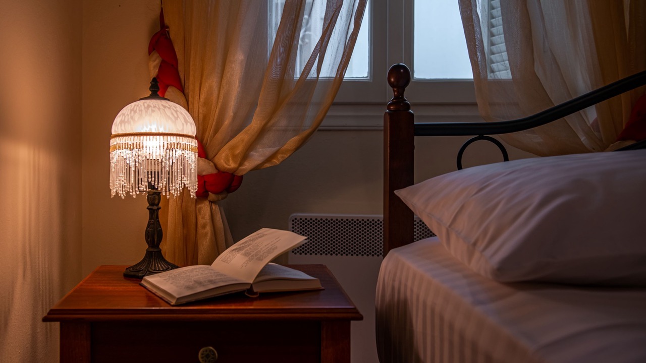 Photo of Bedroom in Paleopolis