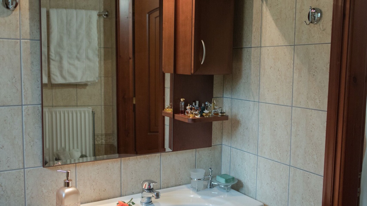 Photo of Bathroom in Avdou