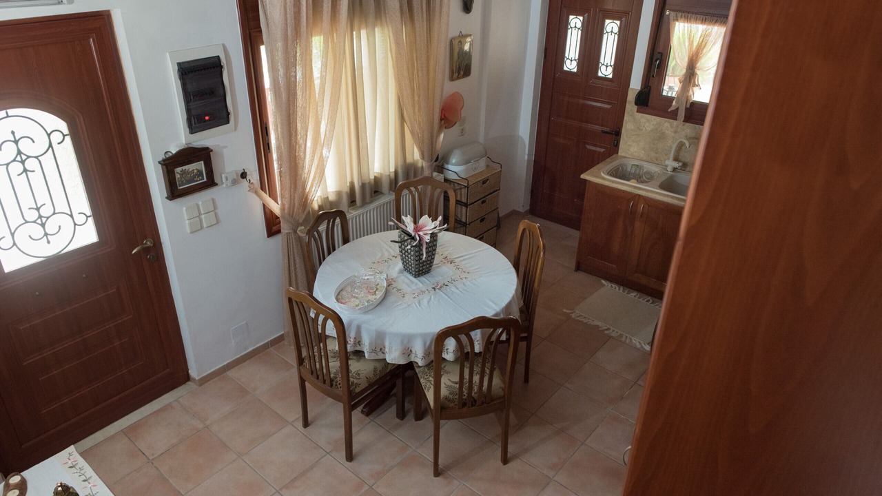 Photo of Livingroom in Avdou