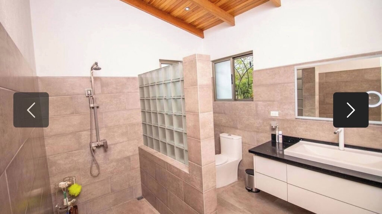 Photo of Bathroom in Atenas