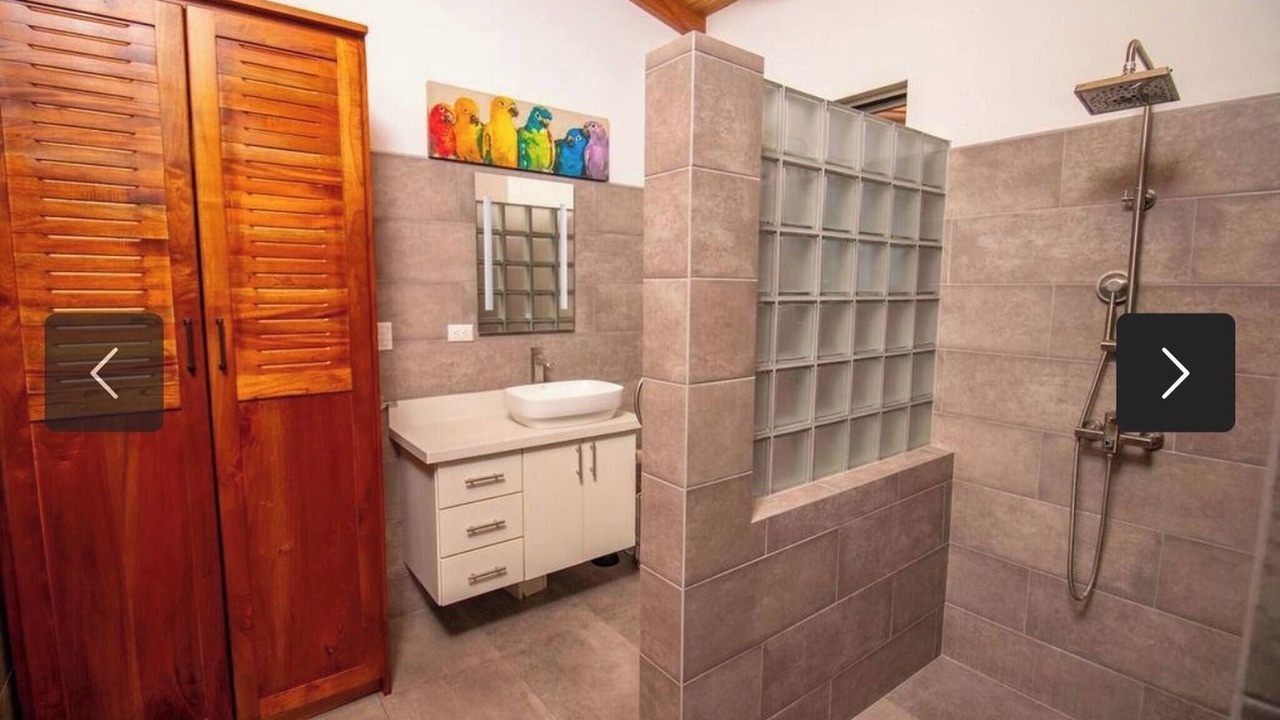 Photo of Bathroom in Atenas