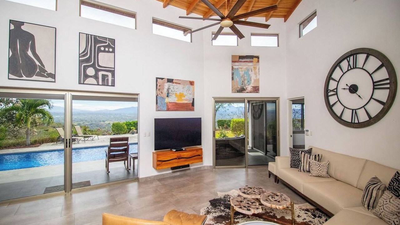 Photo of Livingroom in Atenas