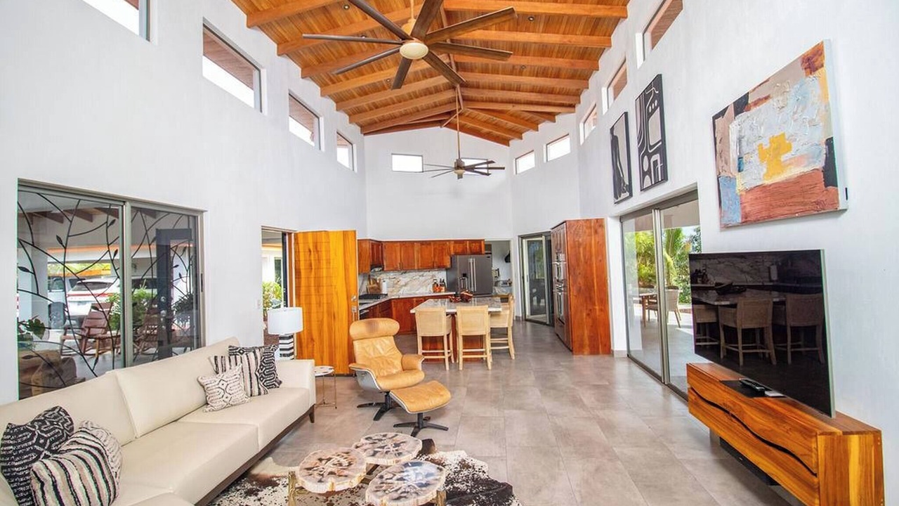 Photo of Livingroom in Atenas