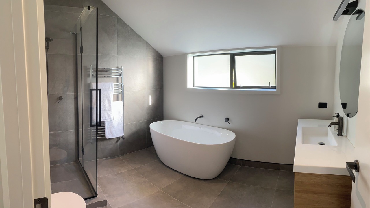 Photo of Bathroom in Lynmore