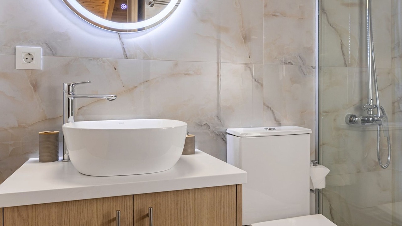 Photo of Bathroom in Gouvai