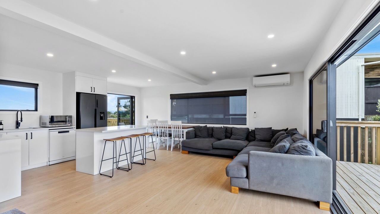 Photo of Livingroom in Pukehina