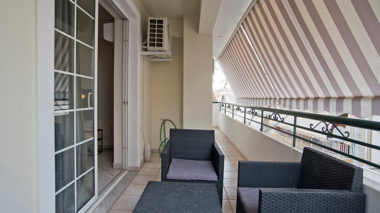 Photo of Patio Balcony in Peiraiki