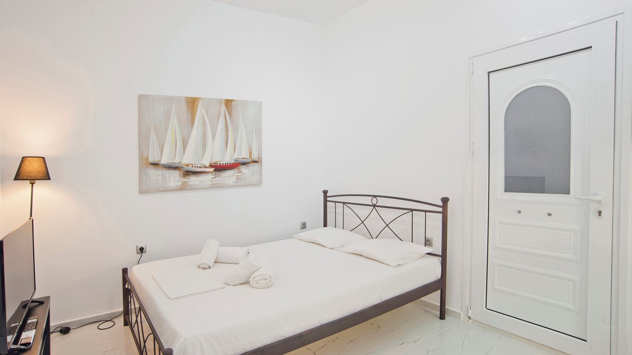 Photo of Bedroom in Peiraiki