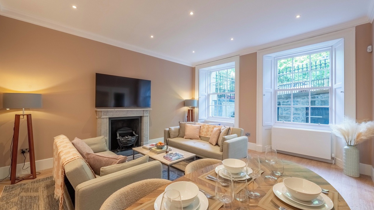 Photo of Livingroom in New Town