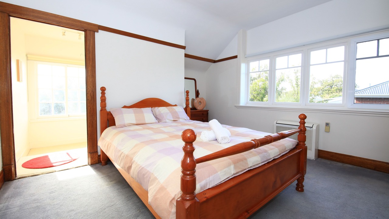 Photo of Bedroom in New Town