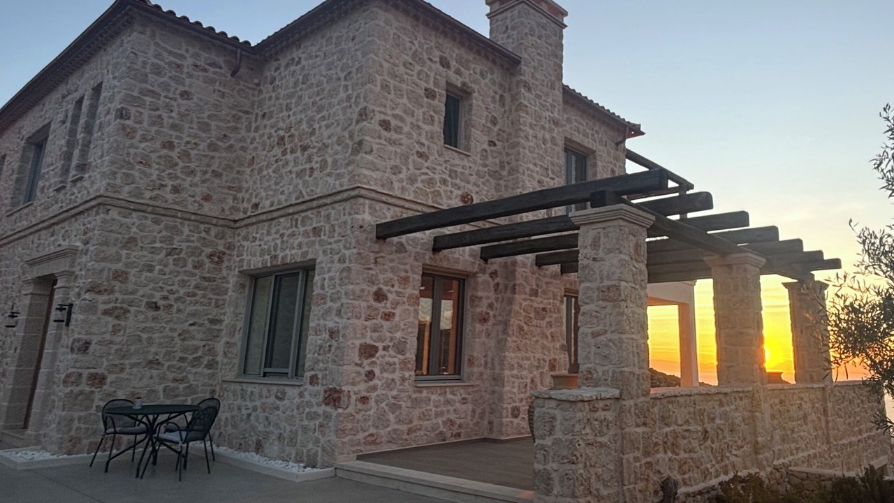 Photo of Outdoor in Korithi