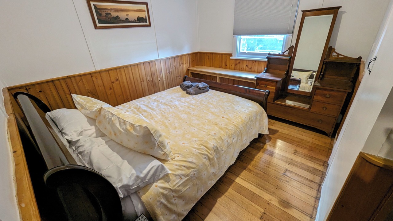 Photo of Bedroom in Queenstown