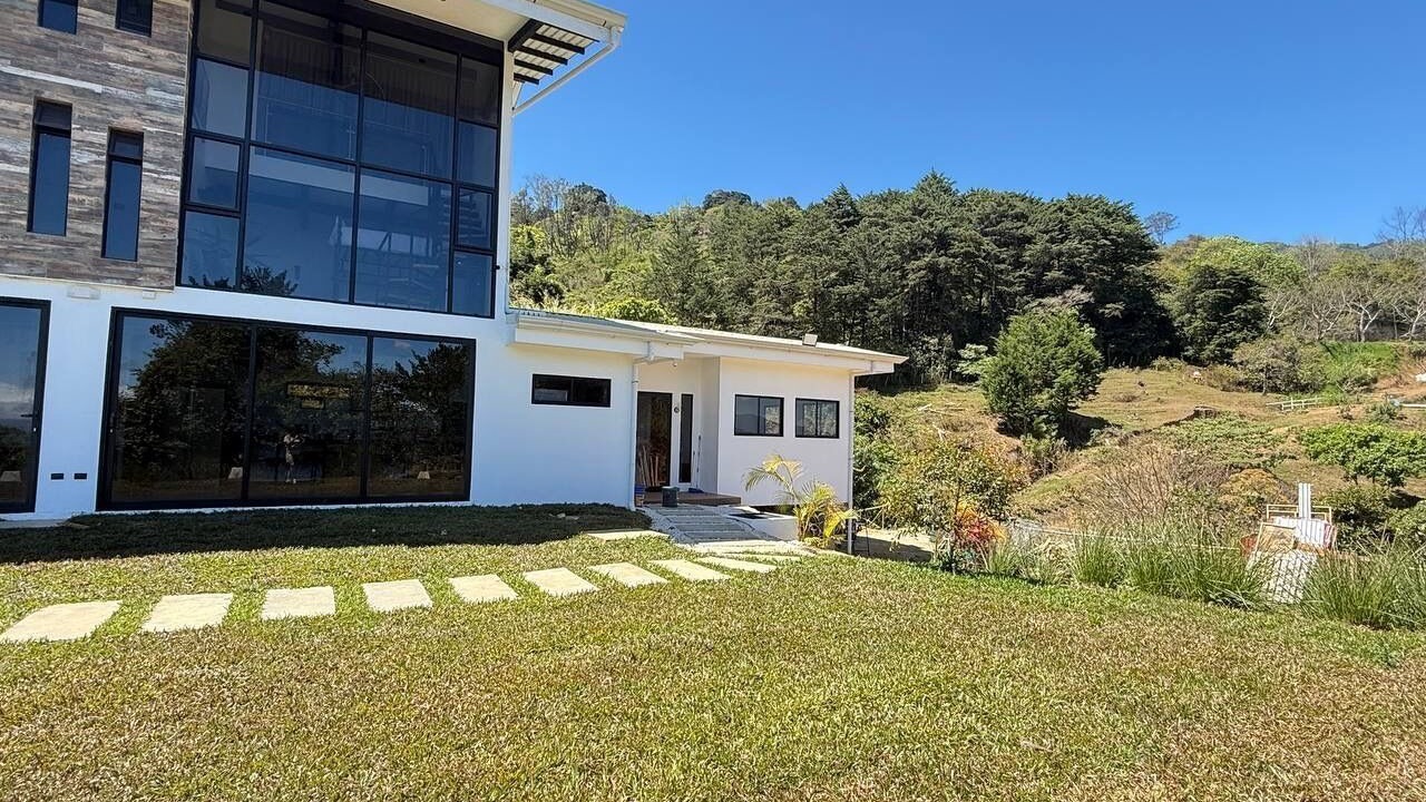 Photo of Outdoor in Salitrillos