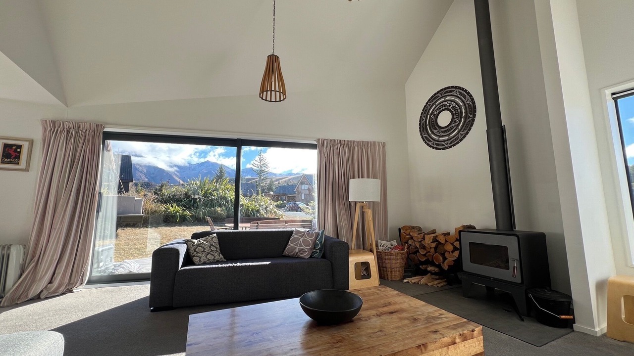 Photo of Livingroom in Castle Hill