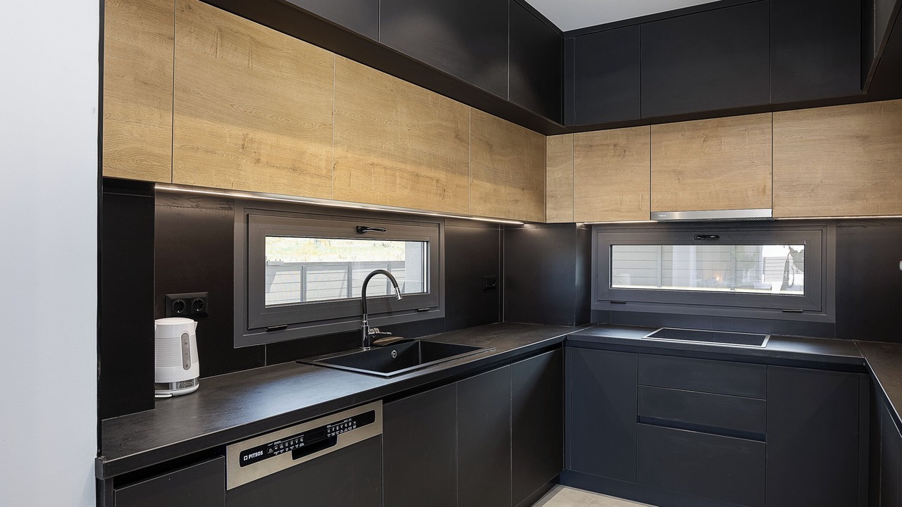 Photo of Kitchen in Kokkini Chani