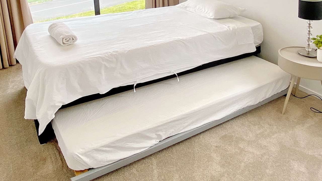 Photo of Bedroom in Flat Bush