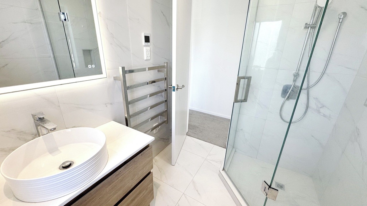 Photo of Bathroom in Flat Bush