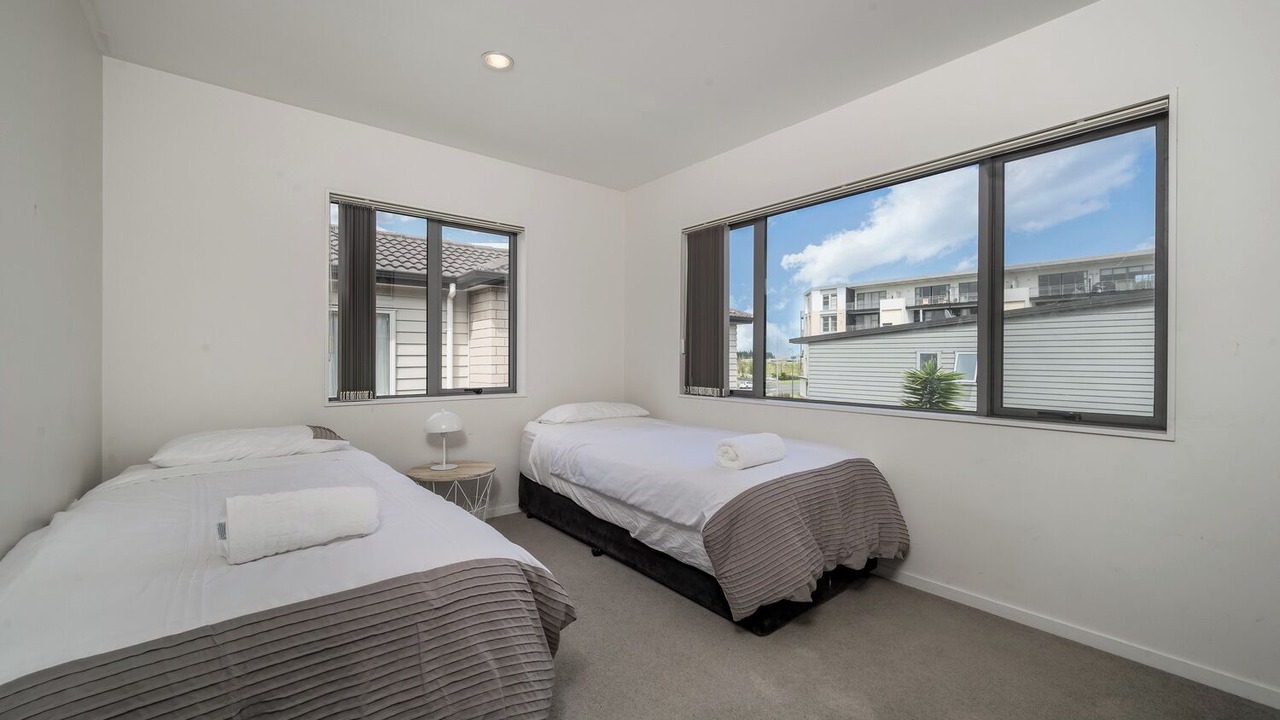 Photo of Bedroom in Flat Bush