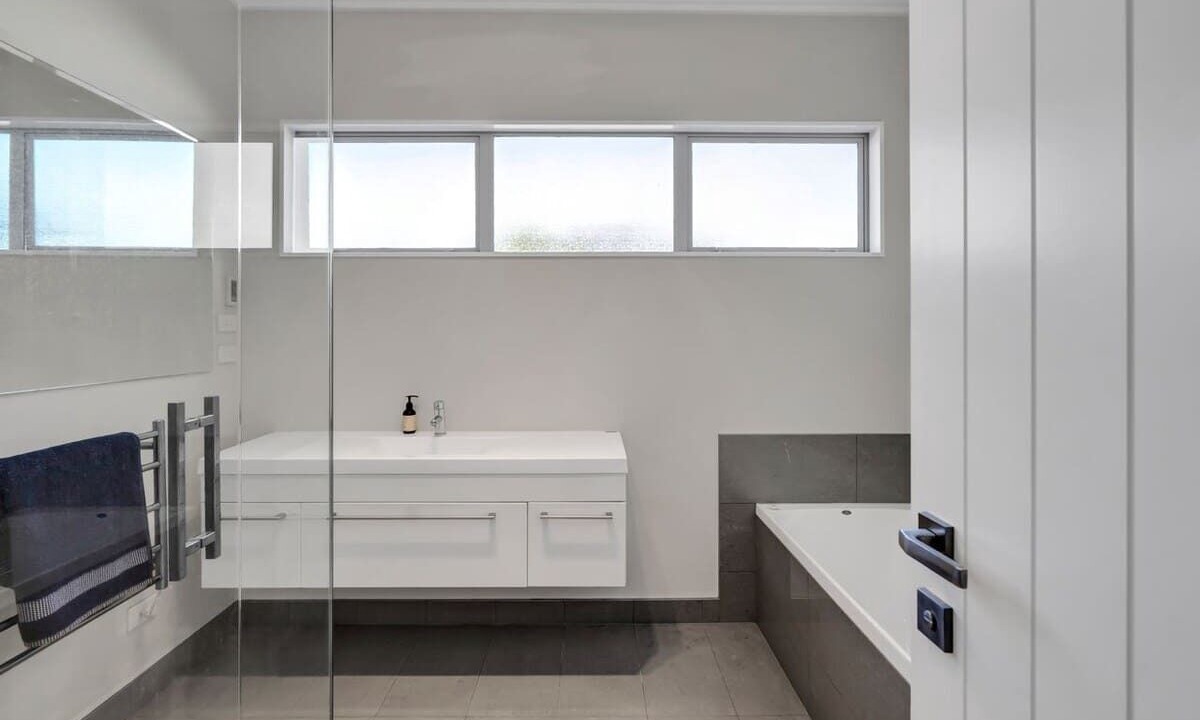 Photo of Bathroom in Bell Block