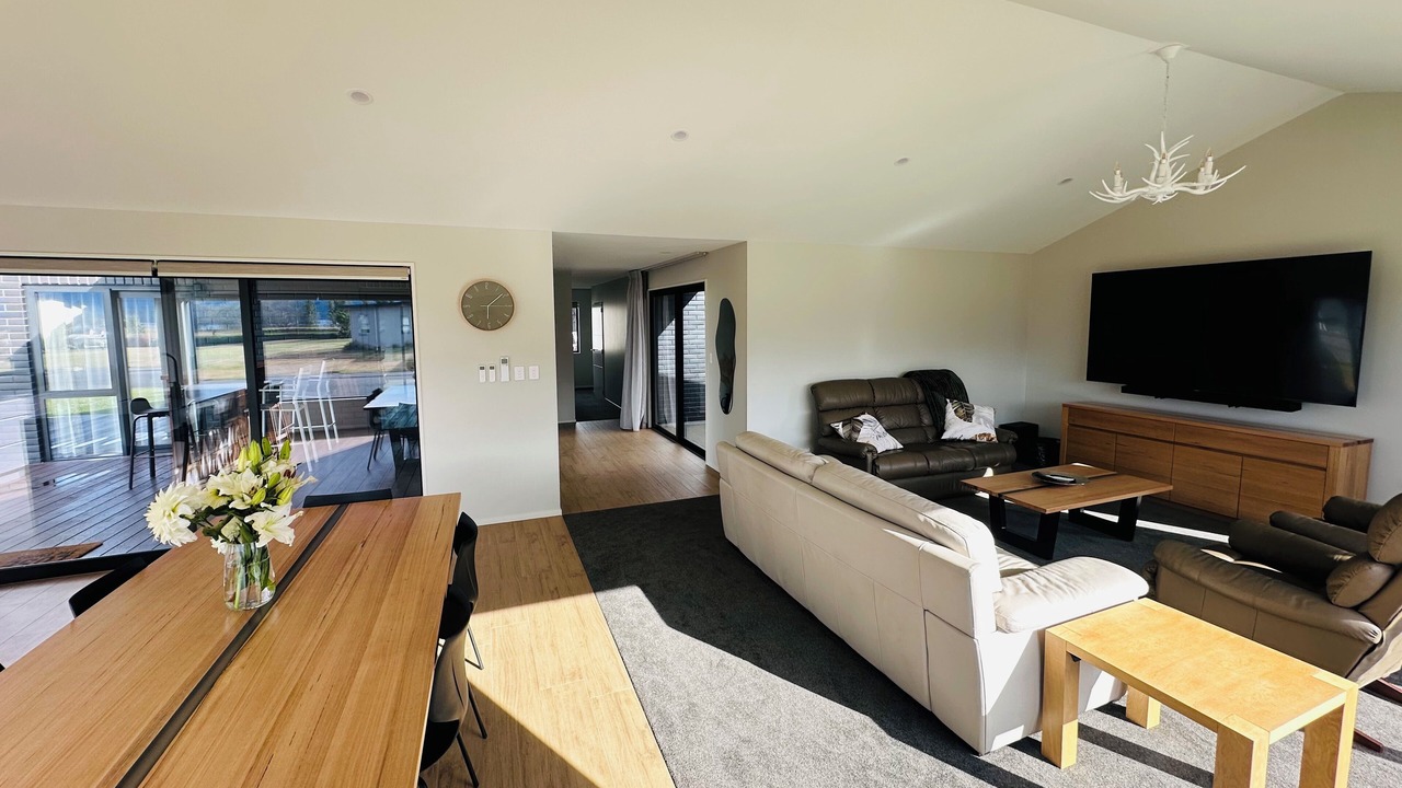 Photo of Livingroom in Te Anau