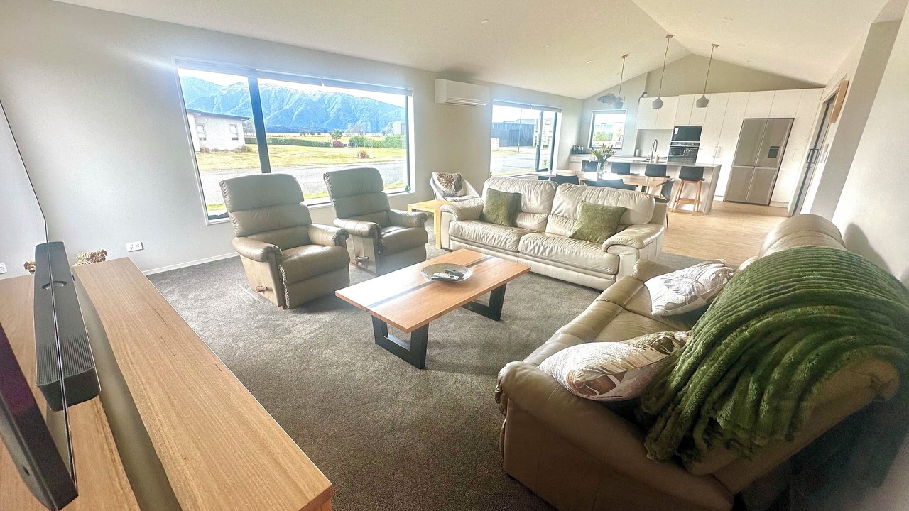 Photo of Livingroom in Te Anau