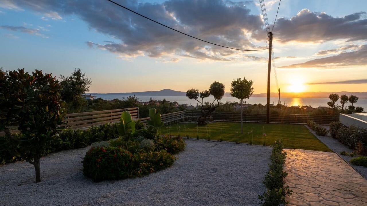 Photo of Outdoor in Akrogialion