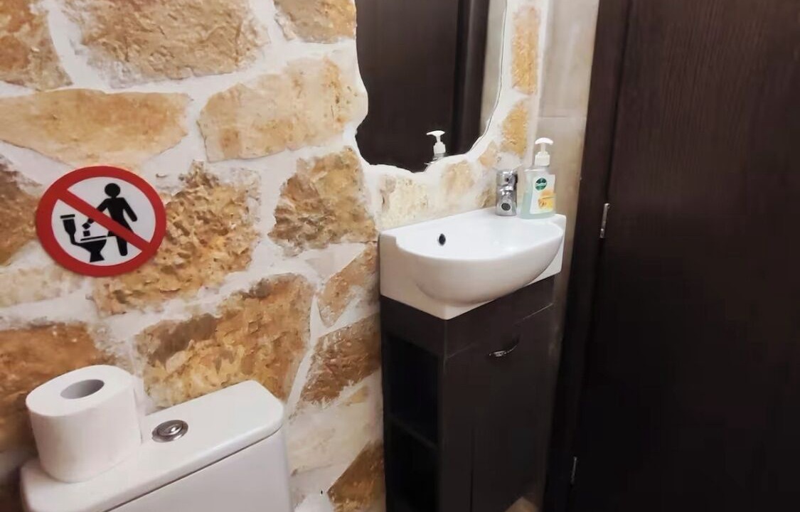 Photo of Bathroom in Kypseli