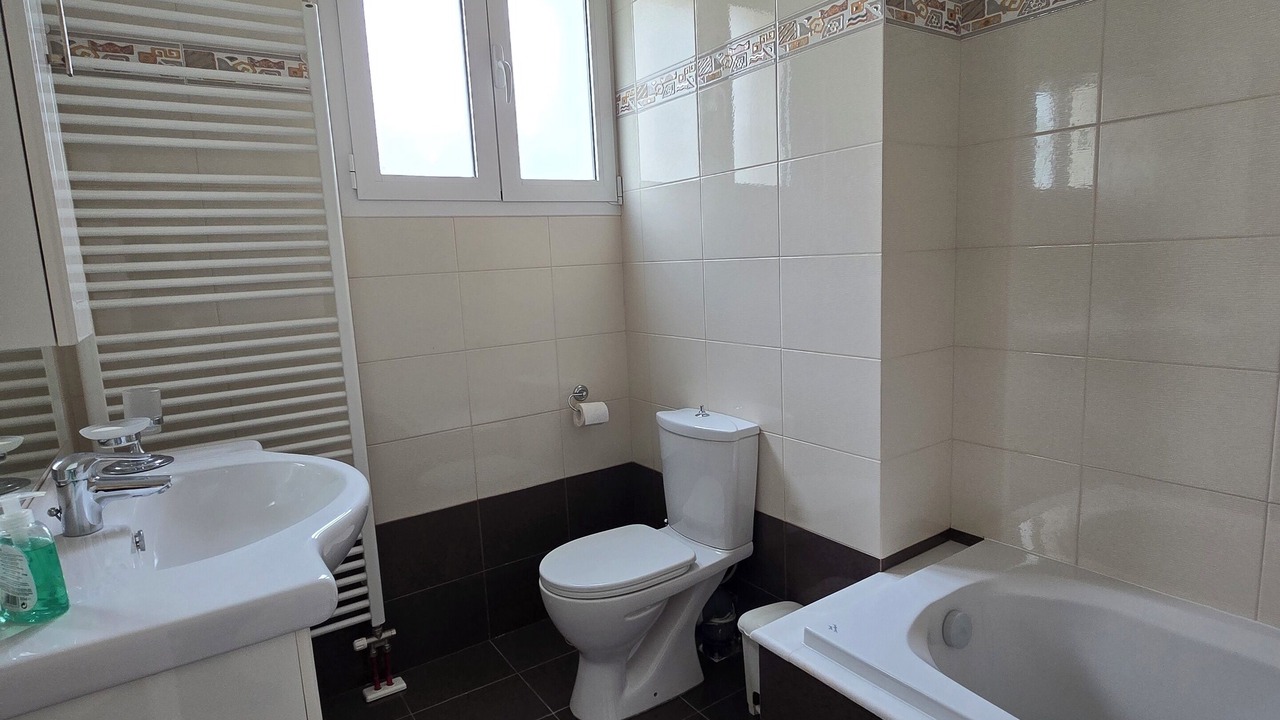 Photo of Bathroom in Chios