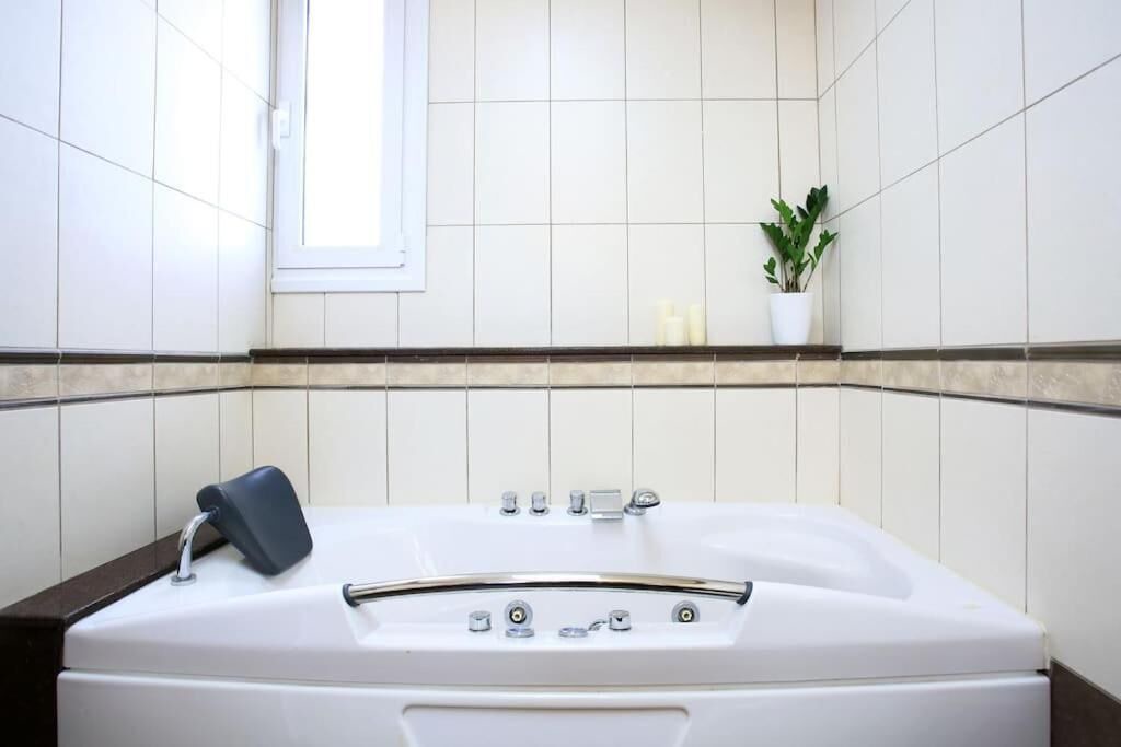 Photo of Bathroom in Kokkini Chani