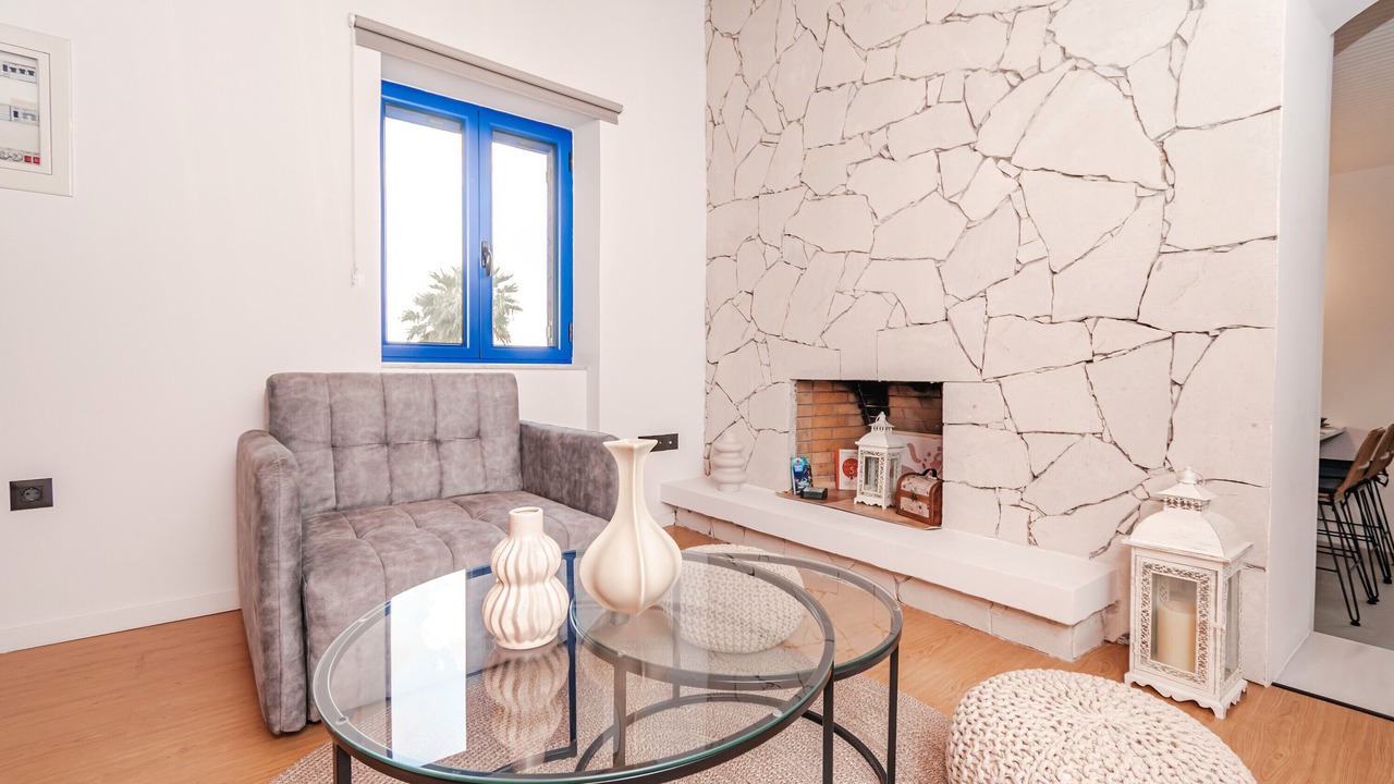 Photo of Livingroom in Vromonerion