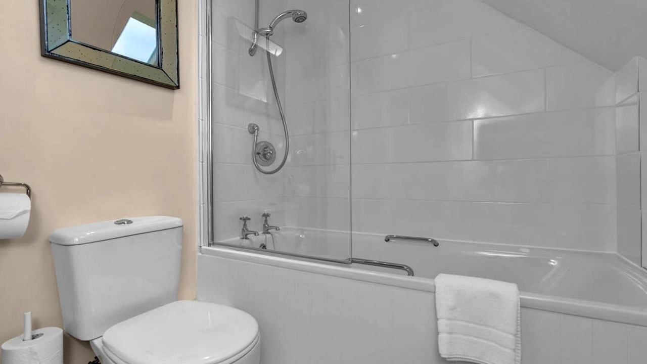 Photo of Bathroom in Kelso