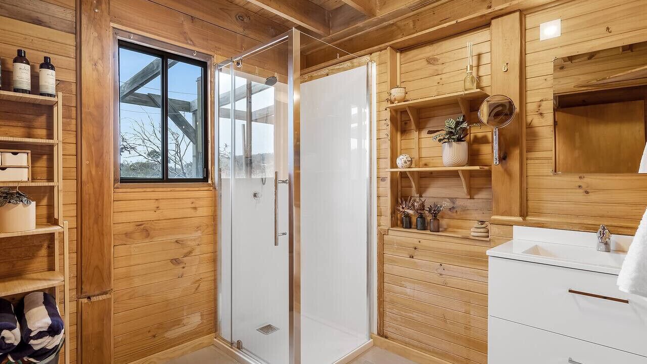 Photo of Bathroom in Clifton Beach
