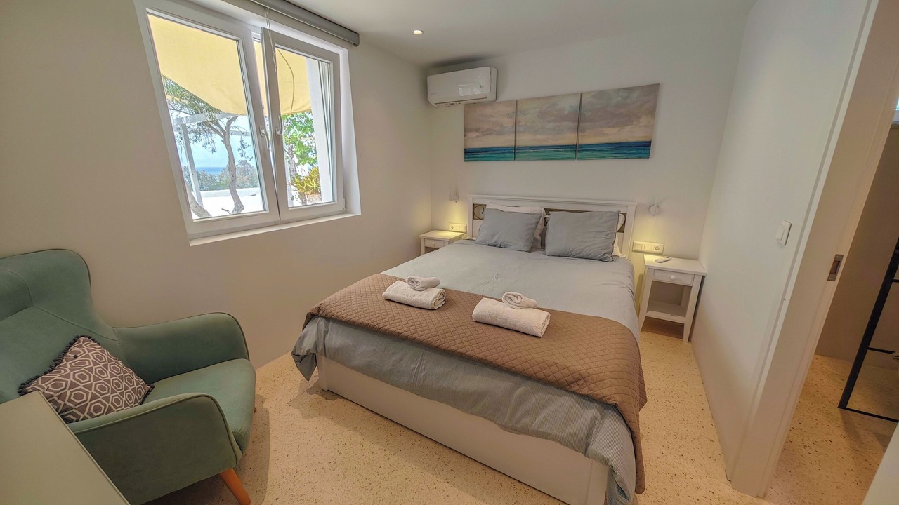 Photo of Bedroom in Parasporos