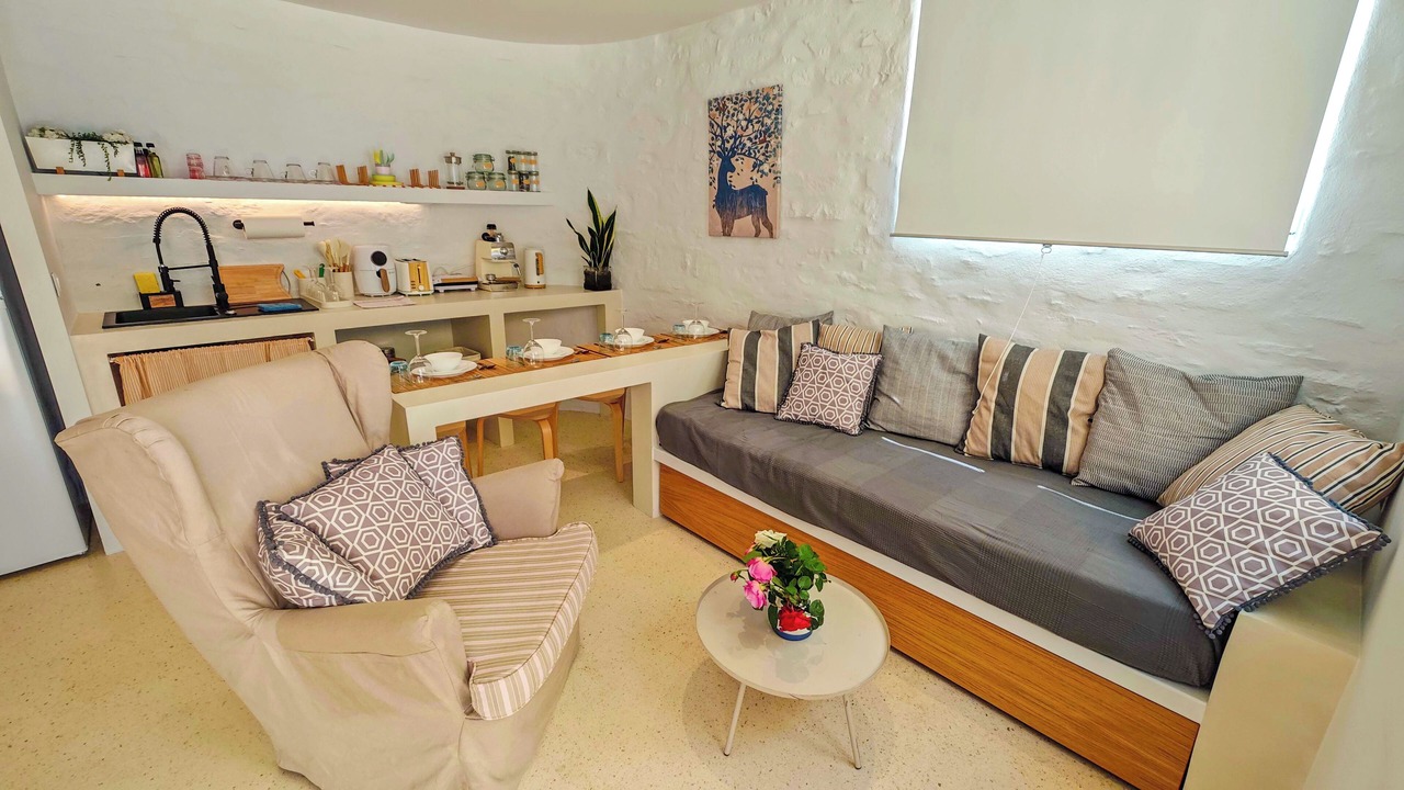 Photo of Livingroom in Parasporos