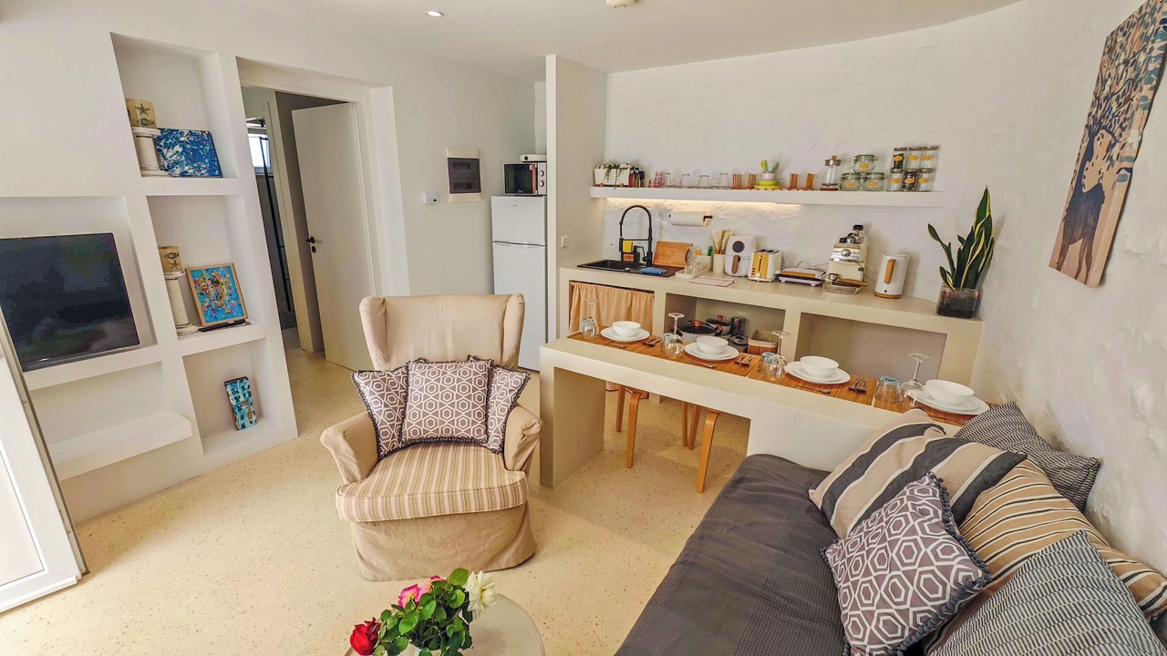 Photo of Livingroom in Parasporos