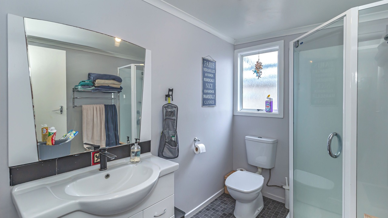 Photo of Bathroom in Himatangi Beach