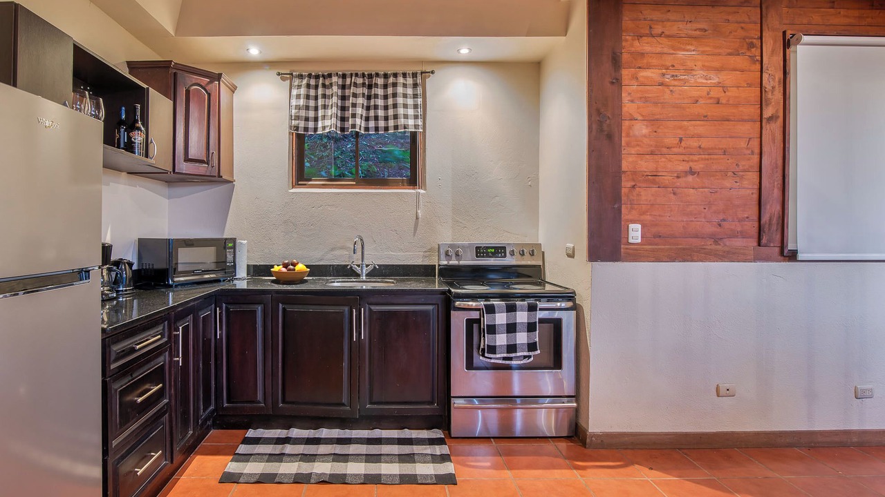 Photo of Kitchen in Roble