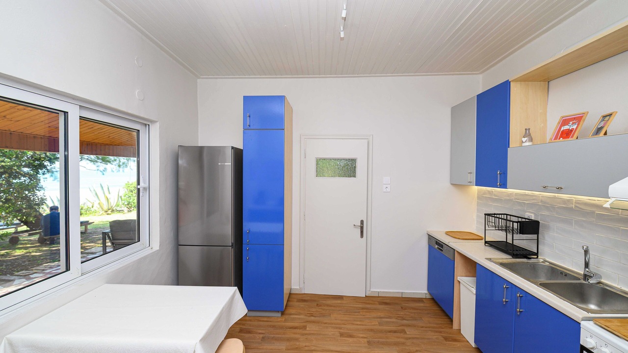Photo of Kitchen in Katakolo