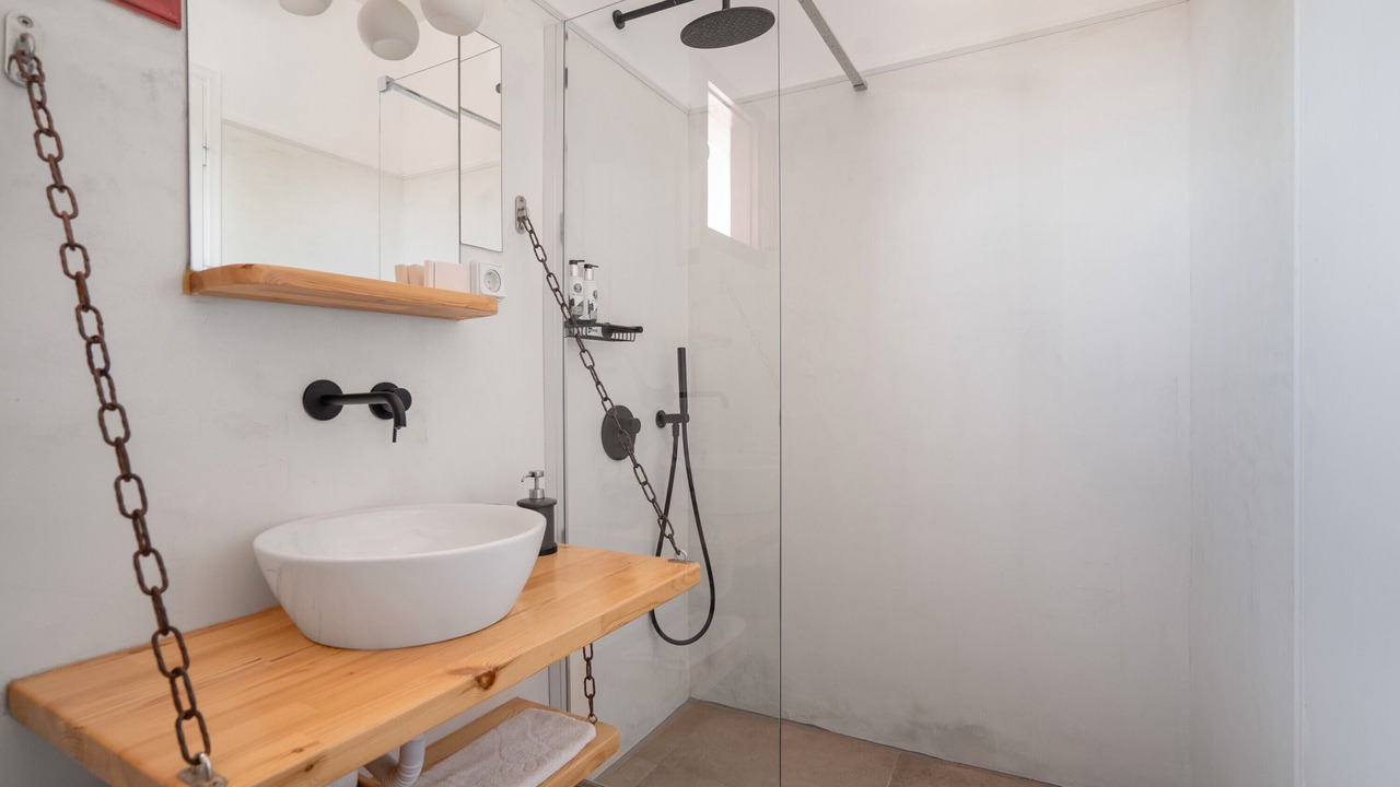 Photo of Bathroom in Vathy