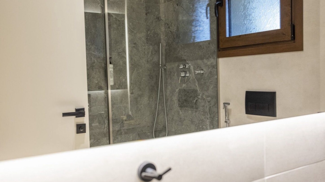 Photo of Bathroom in Kalambaka
