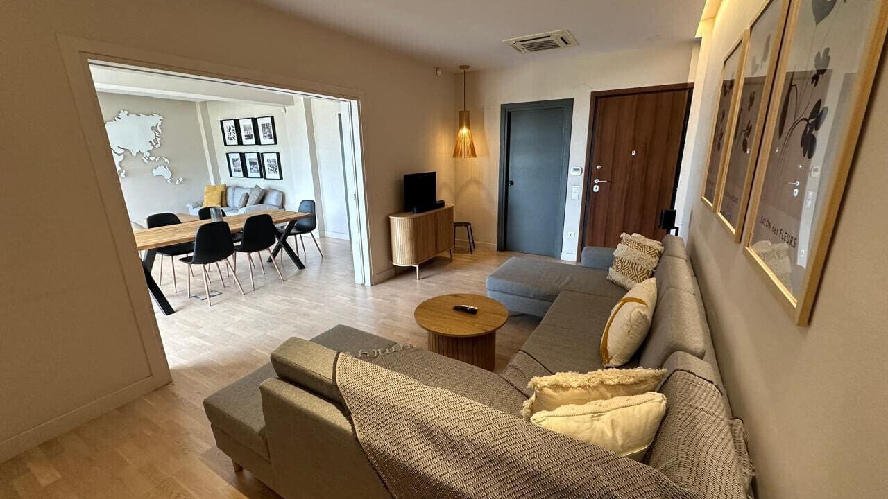 Photo of Livingroom in Pasalimani