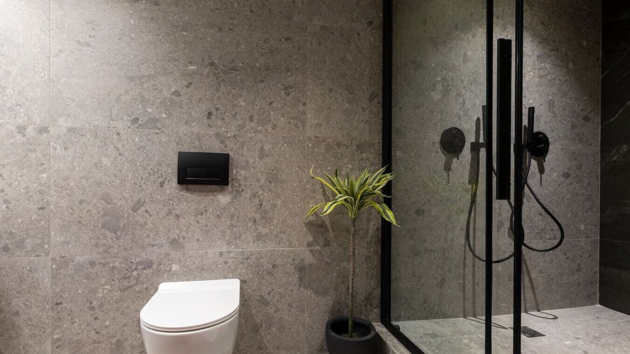Photo of Bathroom in Vardaris