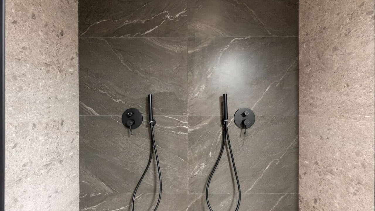 Photo of Bathroom in Vardaris