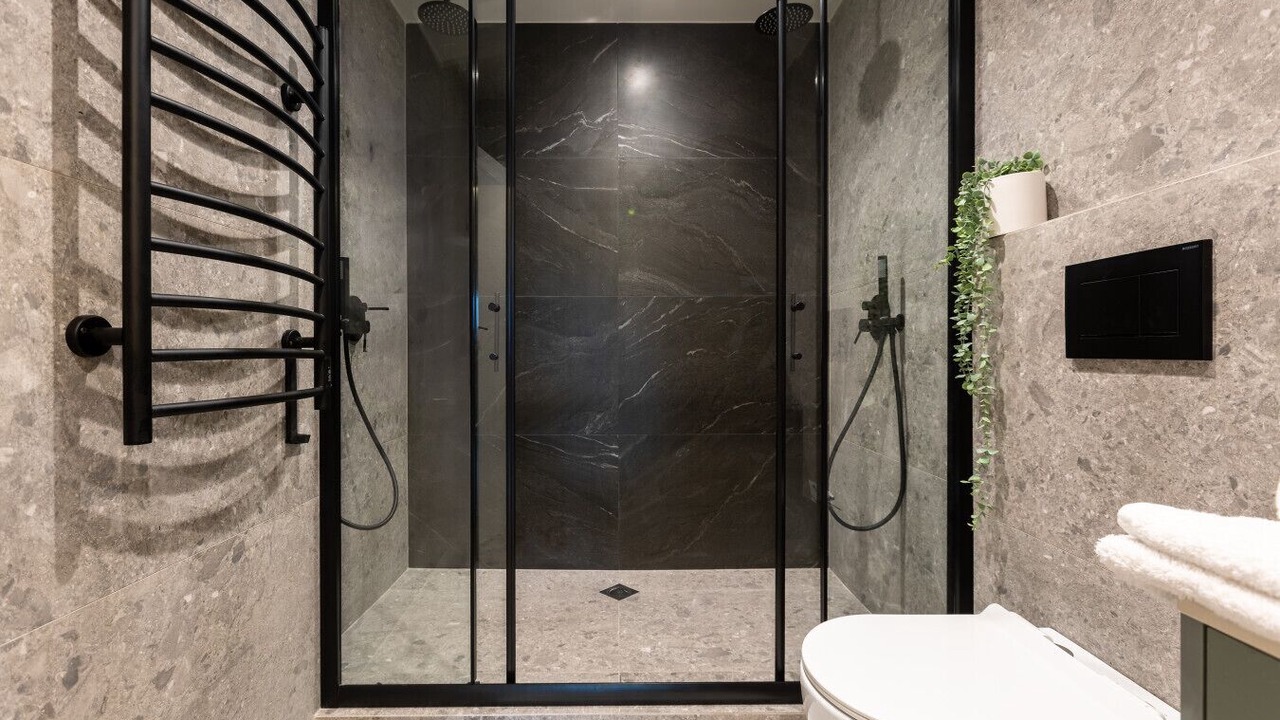 Photo of Bathroom in Vardaris