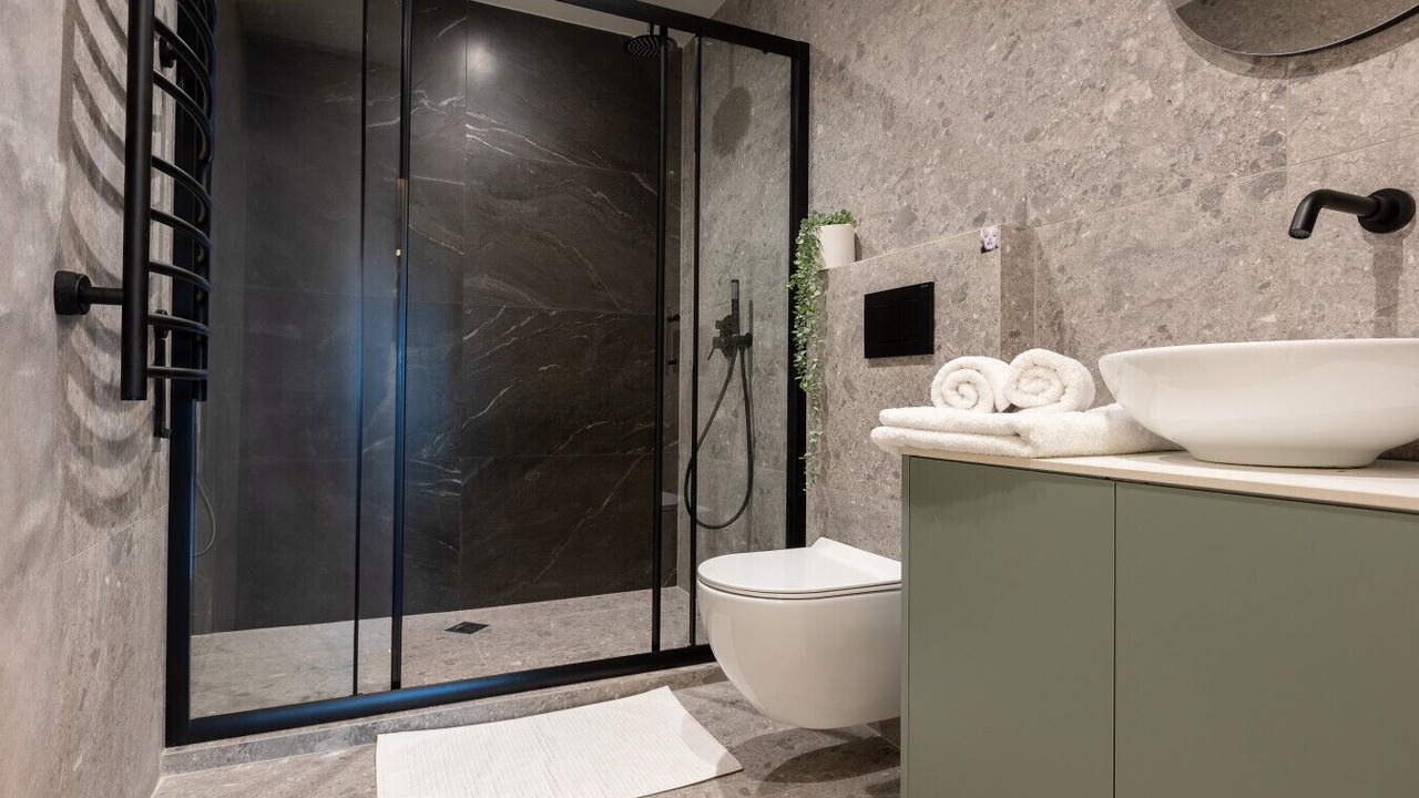 Photo of Bathroom in Vardaris