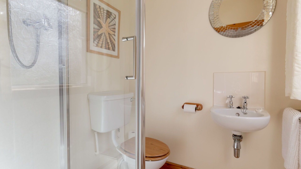 Photo of Bathroom in Maybole