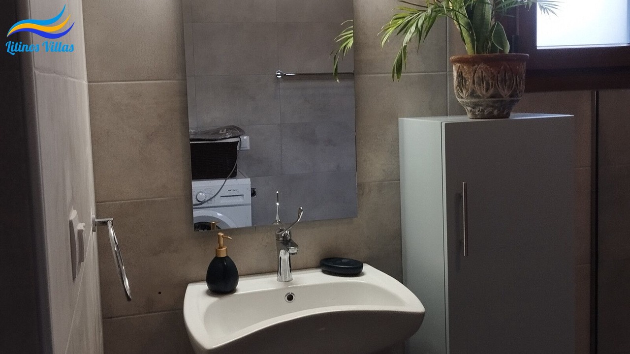 Photo of Bathroom in Fodele